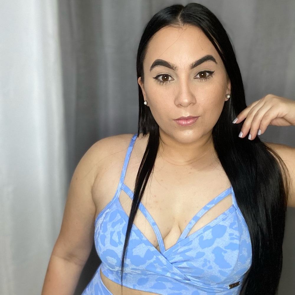 Meet your Posher, Janimar